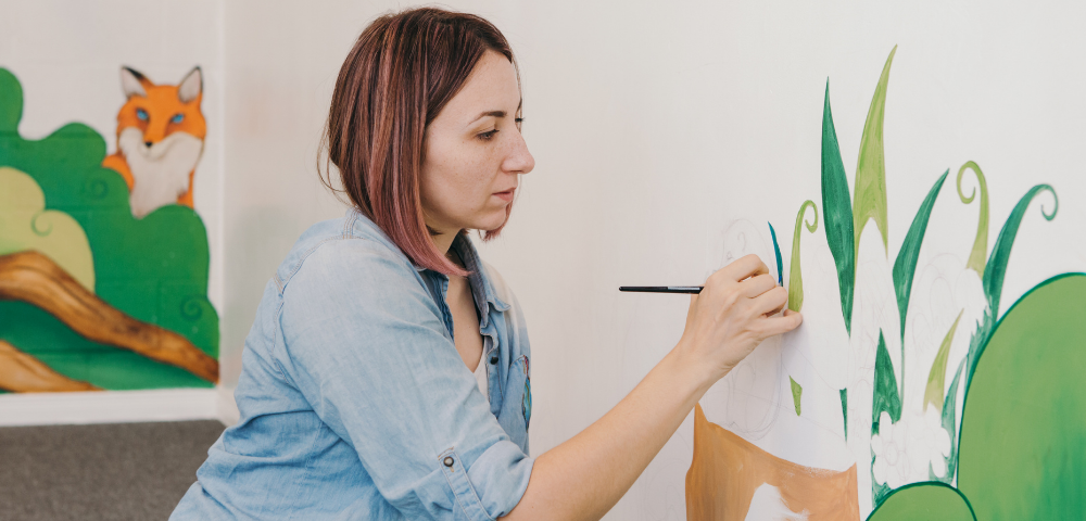 paint interior walls