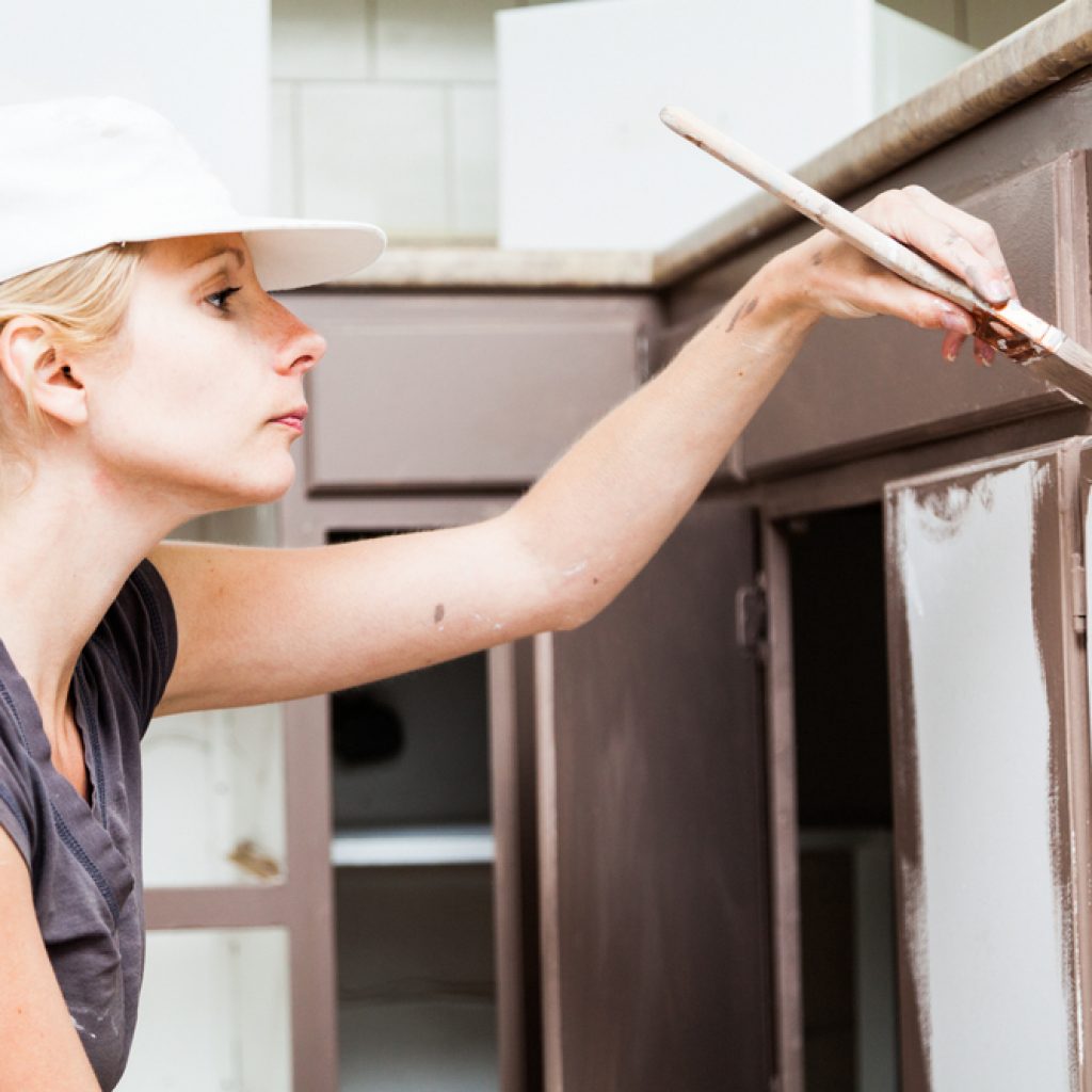 kitchen cabinet painting